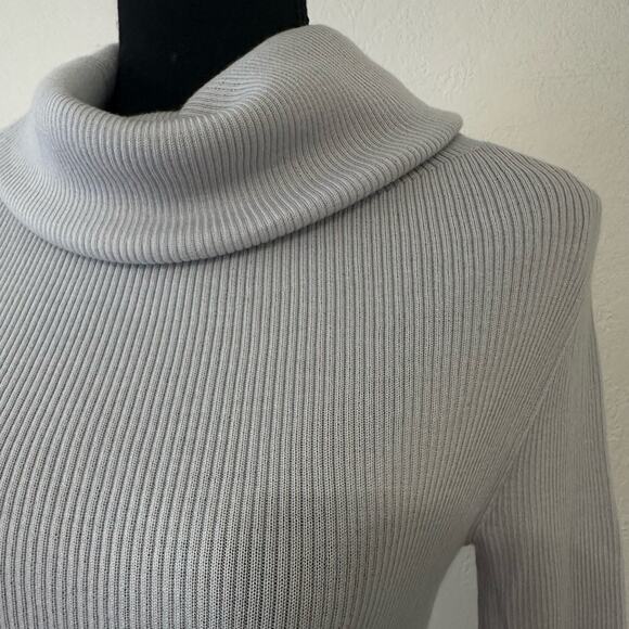 Max Mara Leisure Lorena Turtleneck Off- Shoulder Ribbed Wool Sweater Pale Blue - Picture 4 of 11